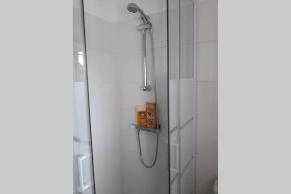 Loft Haut De Gamme Centre Montargis, Place De Parking, Local A Velos, Linge De Lits Et Serviettes, Coin Riviere Amenage, Hamac, Epicerie, Velos En Option, Tout Confort Jusqu'A 4 Voyageurs ภายนอก รูปภาพ